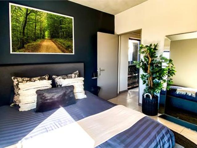 1 Bedroom Apartment in Waterfall