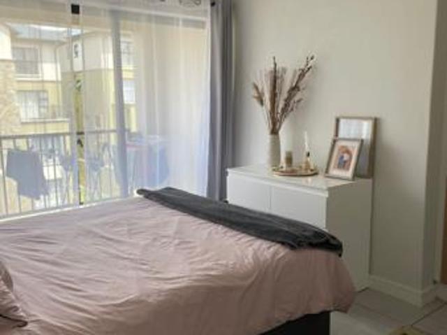 1 Bedroom Apartment in Waterfall