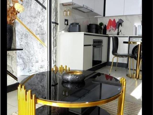 1 Bedroom Apartment in Waterfall