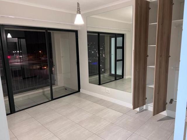 1 Bedroom Apartment in Waterfall