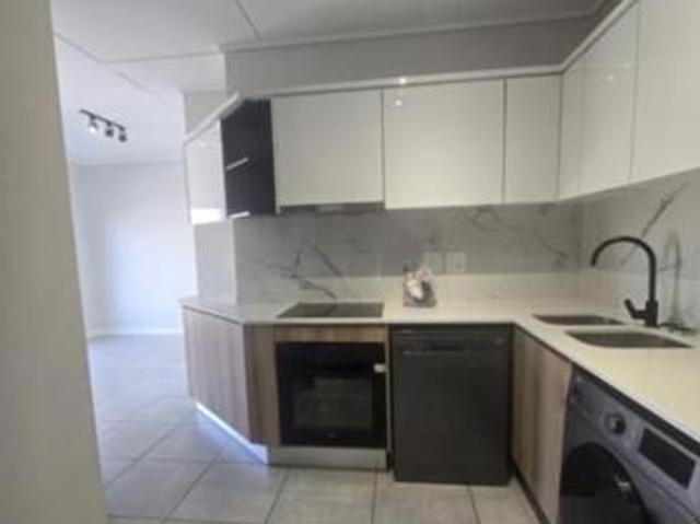 1 Bedroom Apartment in Waterfall