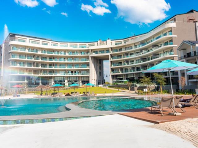 1 Bedroom Apartment in Waterfall