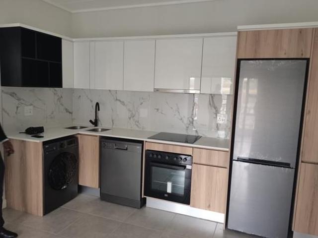 1 Bedroom Apartment in Waterfall