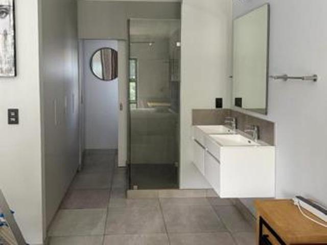 1 Bedroom Apartment in Waterkloof