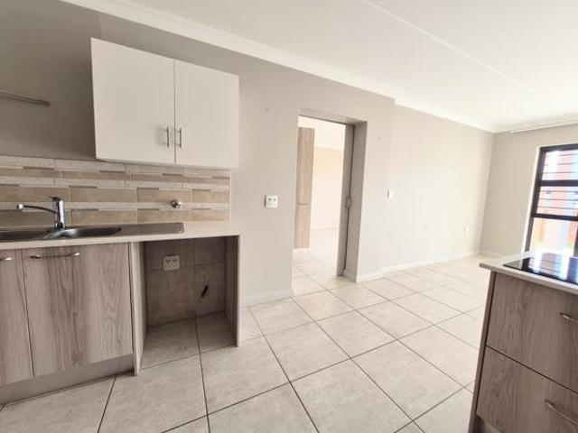 1 Bedroom Apartment in Waterkloof