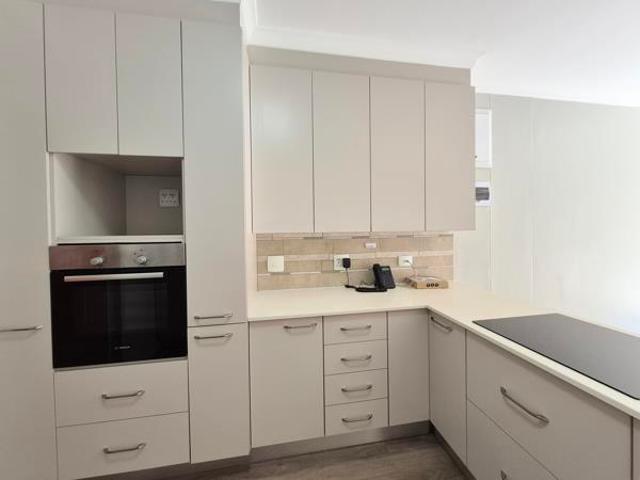 1 Bedroom Apartment in Waterkloof