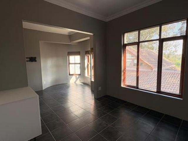 1 Bedroom Apartment in Waterkloof Ridge