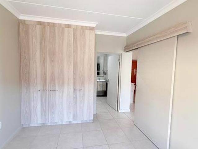 1 Bedroom Apartment in Waterkloof Ridge