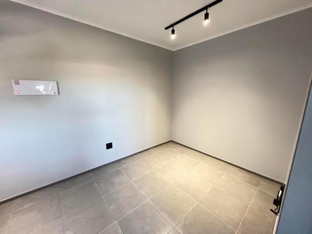 1 Bedroom Apartment in Waterkloof Ridge