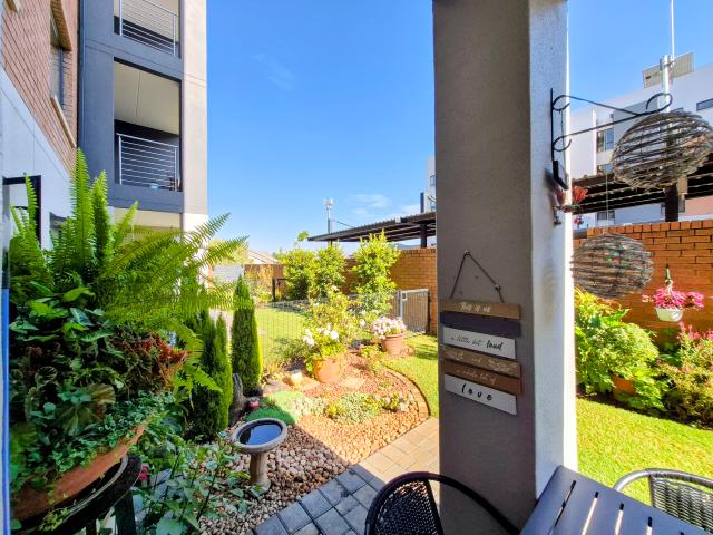 1 Bedroom Apartment in Waterkloof Ridge