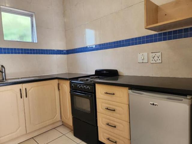 1 Bedroom Apartment in Waverley