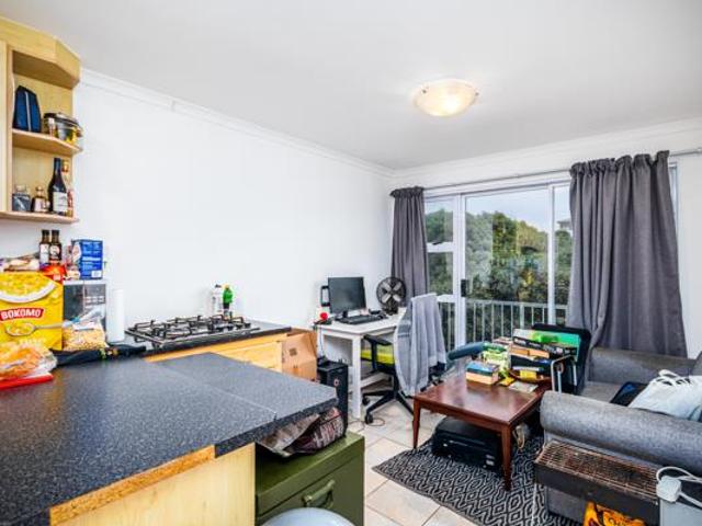 1 Bedroom Apartment in Waves Edge