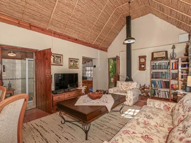 1 Bedroom Apartment in Wellington Central