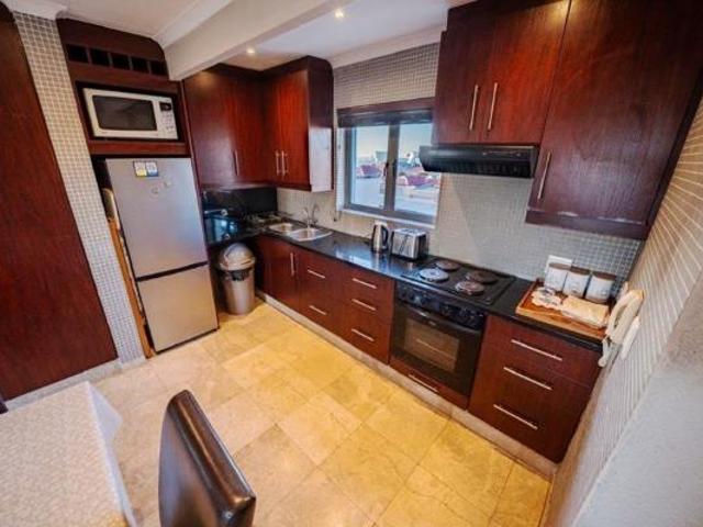 1 Bedroom Apartment in West Beach