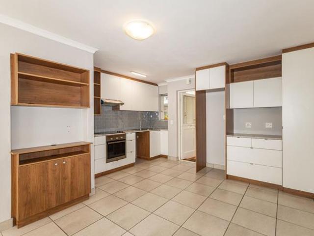 1 Bedroom Apartment in Westcliff