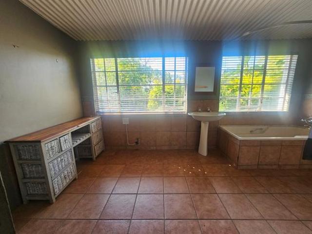 1 Bedroom Apartment in White River