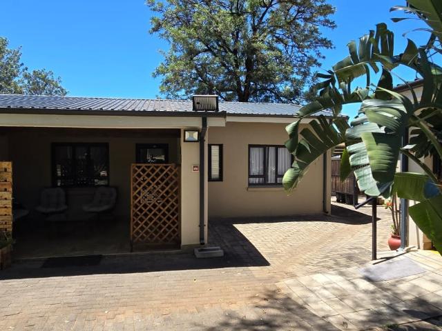 1 Bedroom Apartment in Wigwam