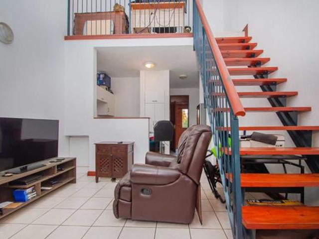 1 Bedroom Apartment in Wilgeheuwel