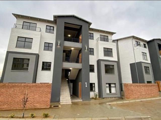 1 Bedroom Apartment in Wilgeheuwel