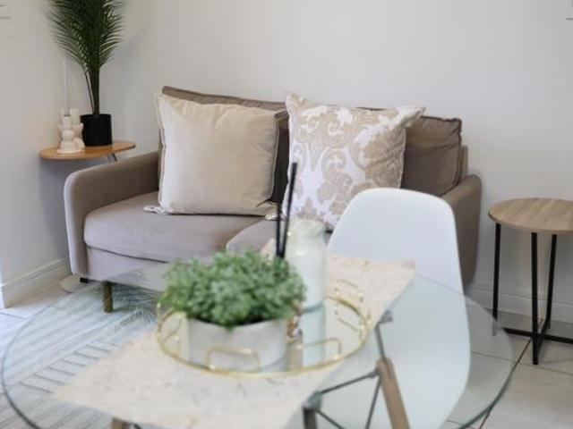 1 Bedroom Apartment in Willow Park Manor
