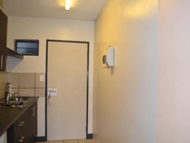 1 Bedroom Apartment in Willowbrook