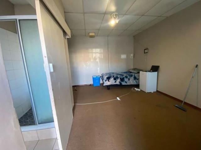 1 Bedroom Apartment in Willows