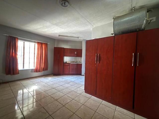 1 Bedroom Apartment in Willows