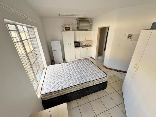 1 Bedroom Apartment in Willows