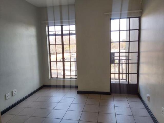 1 Bedroom Apartment in Witbank Central