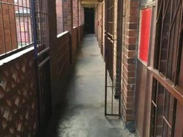 1 Bedroom Apartment in Witbank Central
