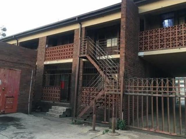 1 Bedroom Apartment in Witbank Central