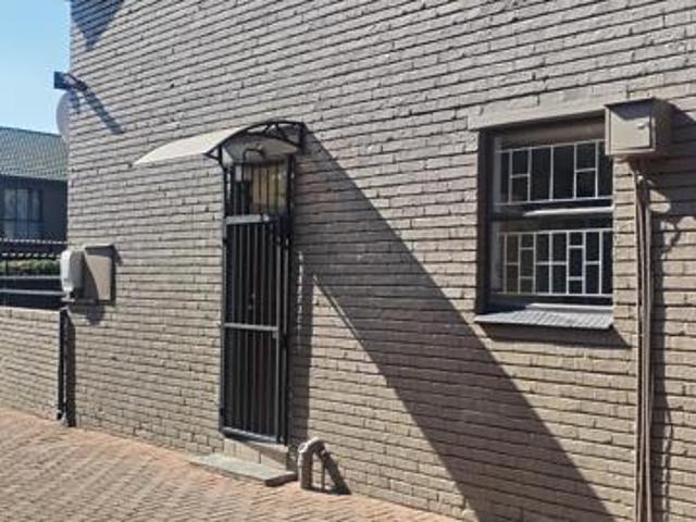 1 Bedroom Apartment in Wonderboom