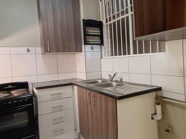 1 Bedroom Apartment in Wonderboom South
