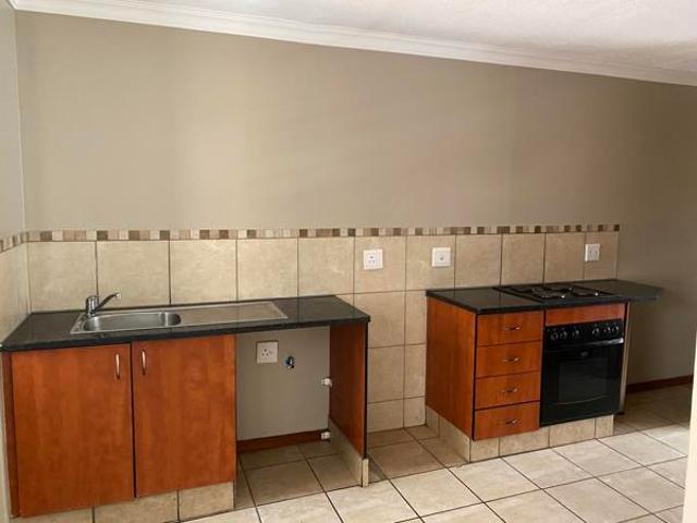 1 Bedroom Apartment in Wonderboom South