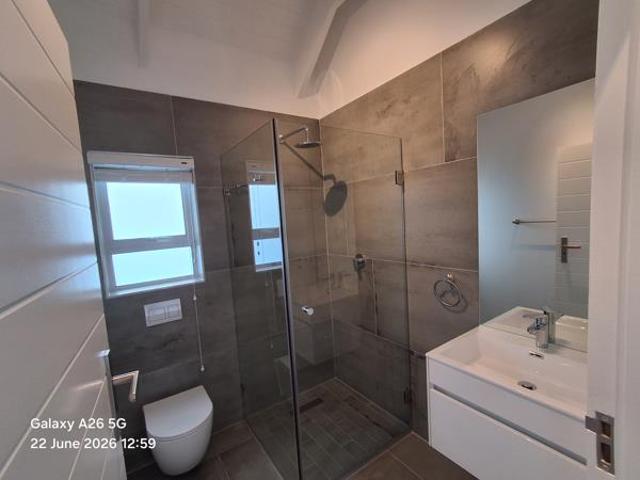 1 Bedroom Apartment in Yzerfontein Outlying