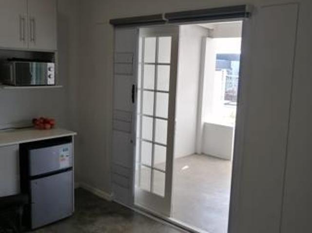 1 Bedroom Apartment in Yzerfontein