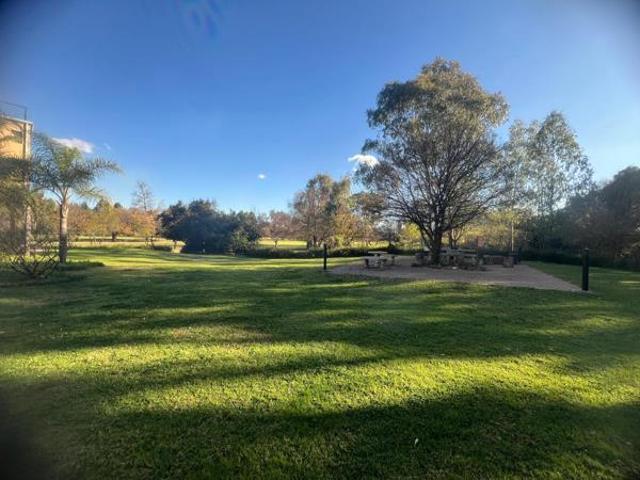 1 Bedroom Apartment in Zwartkop Golf Estate