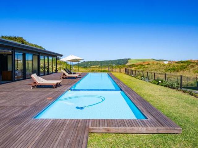 1 Bedroom Apartment in Zimbali Lakes Resort