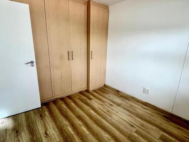 1 Bedroom Apartment in Zonnebloem