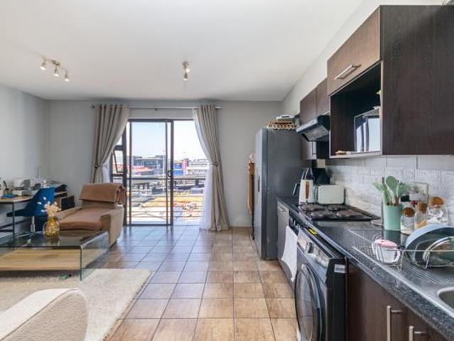 1 Bedroom Apartment in Zonnebloem
