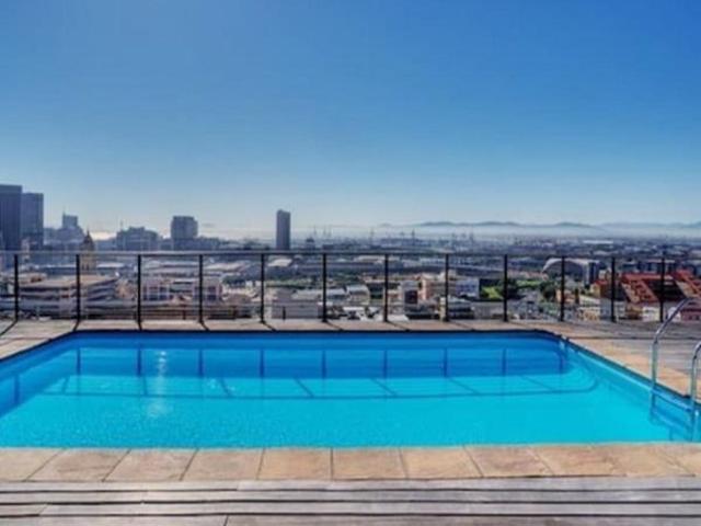1 Bedroom Apartment in Zonnebloem