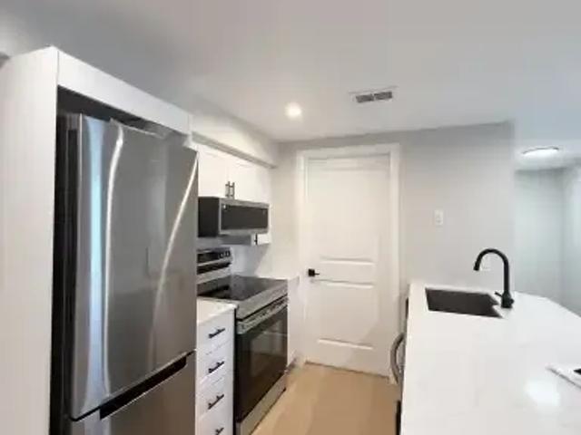 1 Bedroom Apartment Kingston ON 102551566