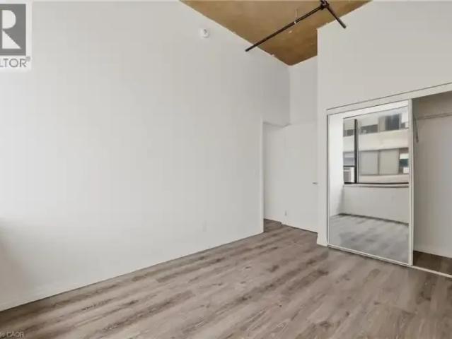 1 Bedroom Apartment Kitchener ON LS102272483