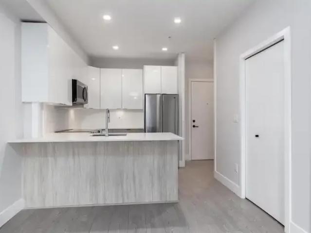 1 Bedroom Apartment Langley BC 103695239