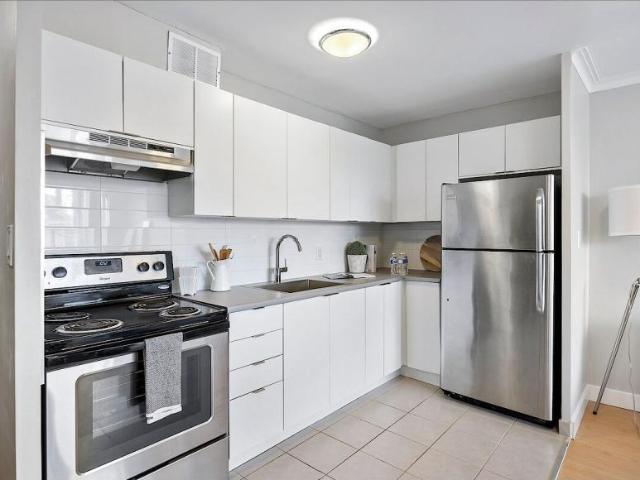 1 Bedroom Apartment London ON 97742273