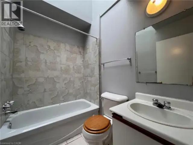 1 Bedroom Apartment London ON 102306735