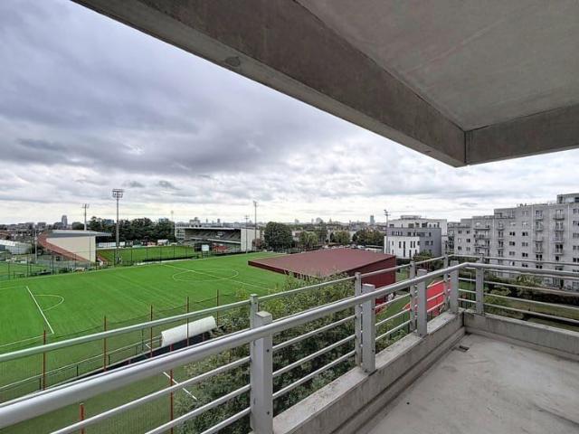 1 Bedroom Apartment + Parking
