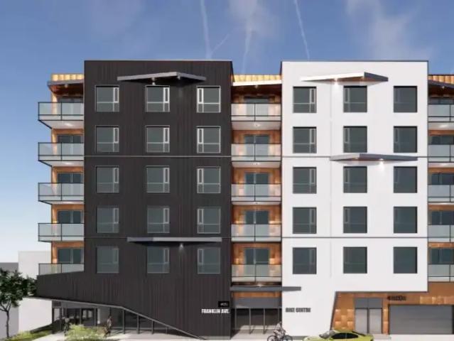 1 Bedroom Apartment Powell River BC 98785579