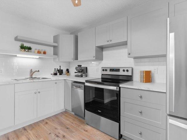 1 Bedroom Apartment Regina SK 96586756