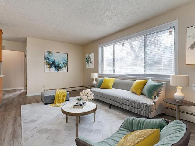 1 Bedroom Apartment Regina SK 98309430